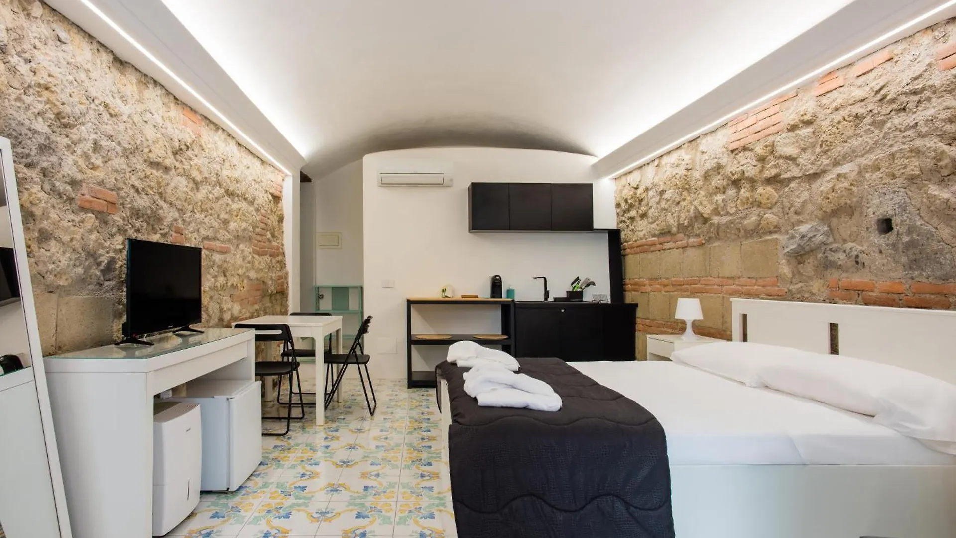 Dimora Velato By Dimorra contacts